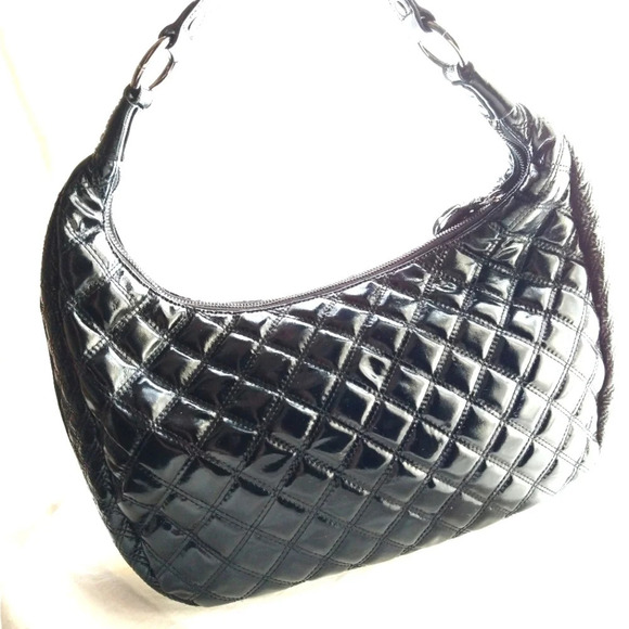 Perlina Quilted Vegan Leather Shoulder Bag 🌹 - Picture 2 of 12